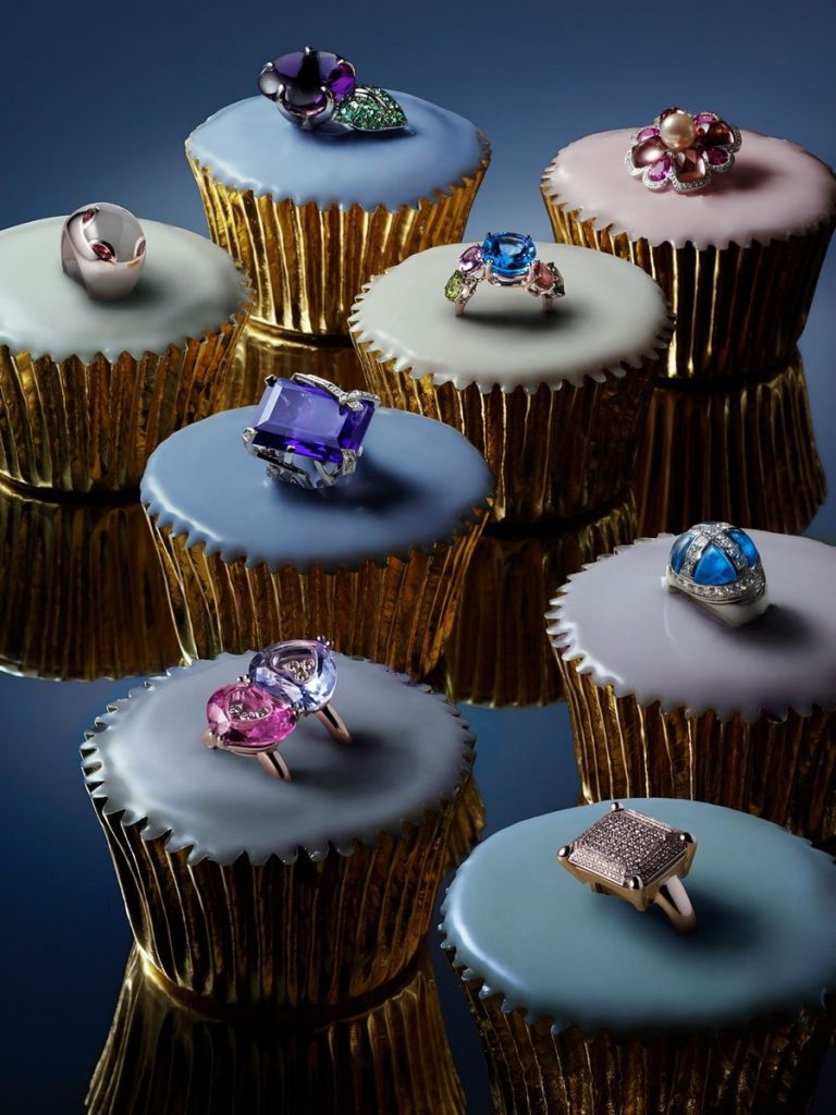 cupcakes and rings